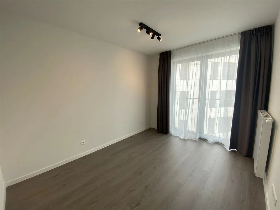 Appartement À Louer - 2018 ANTWERPEN BE Image 5